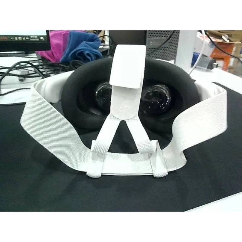 Oculus Quest 3S All-In-One Mixed Reality Headset With Passthrough