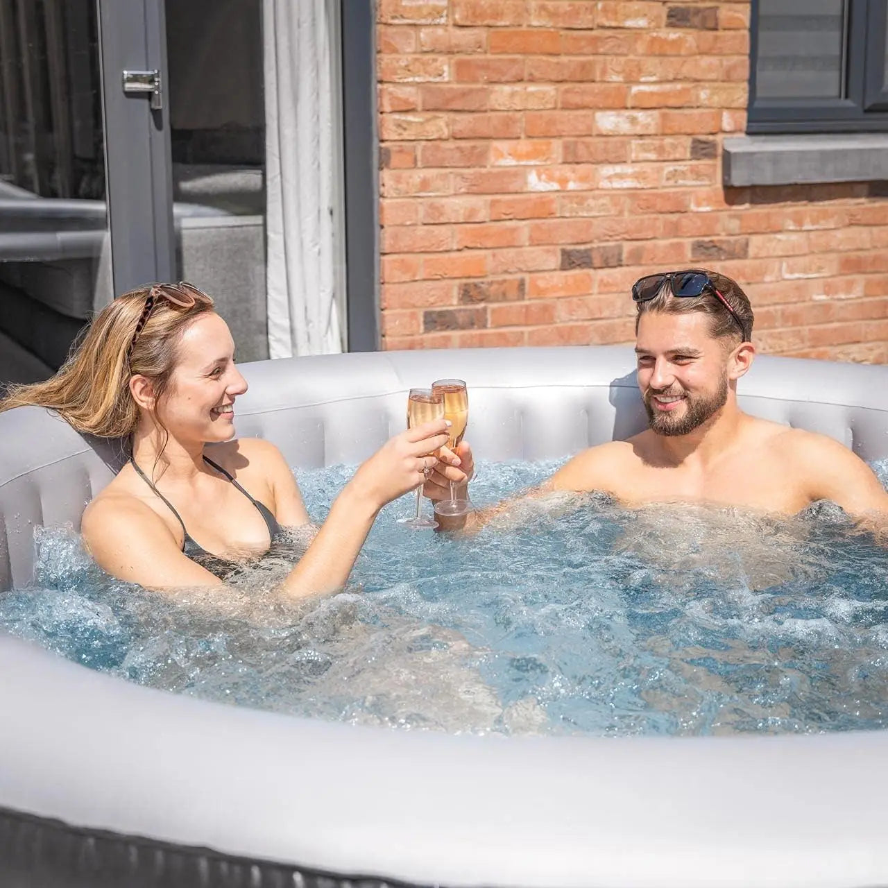 Luxury Inflatable Hot Tub Spa With Quick Heating And Jets