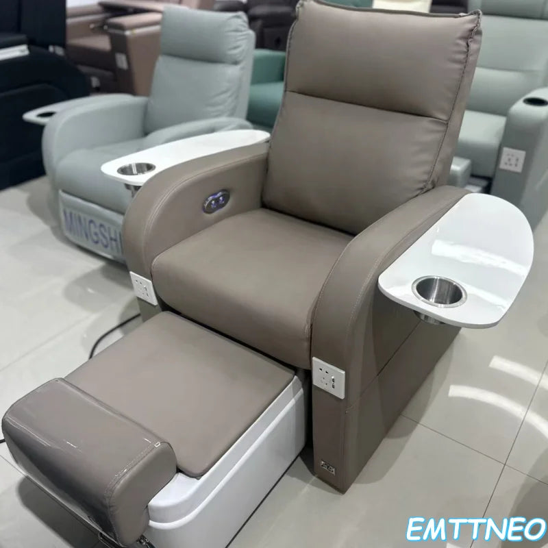 BOMP Foot Care Chair With Massage For Beauty Salons